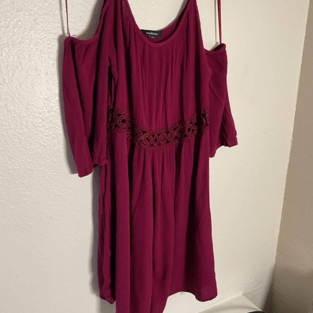 💎BURGUNDY/PLUM 3/4 SLEEVE CROCHET COLD SHOULDER DRESS - Picture 6 of 8